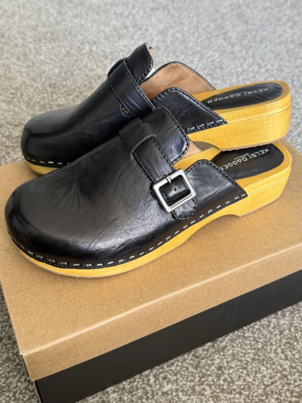 Kelsi Dagger Brooklyn Women's Black Leather Wooden Clogs Size 8 M NIB